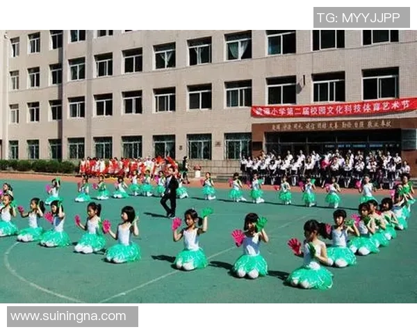 大连桃源小学足球明星崭露头角助力校园体育发展新篇章