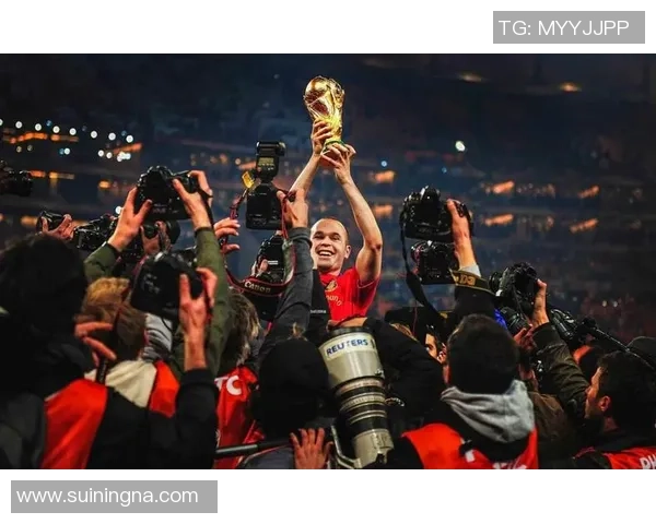 传奇足球明星布莱克的辉煌历程与成就全解析 传奇足球明星布莱克的辉煌历程与成就全解析